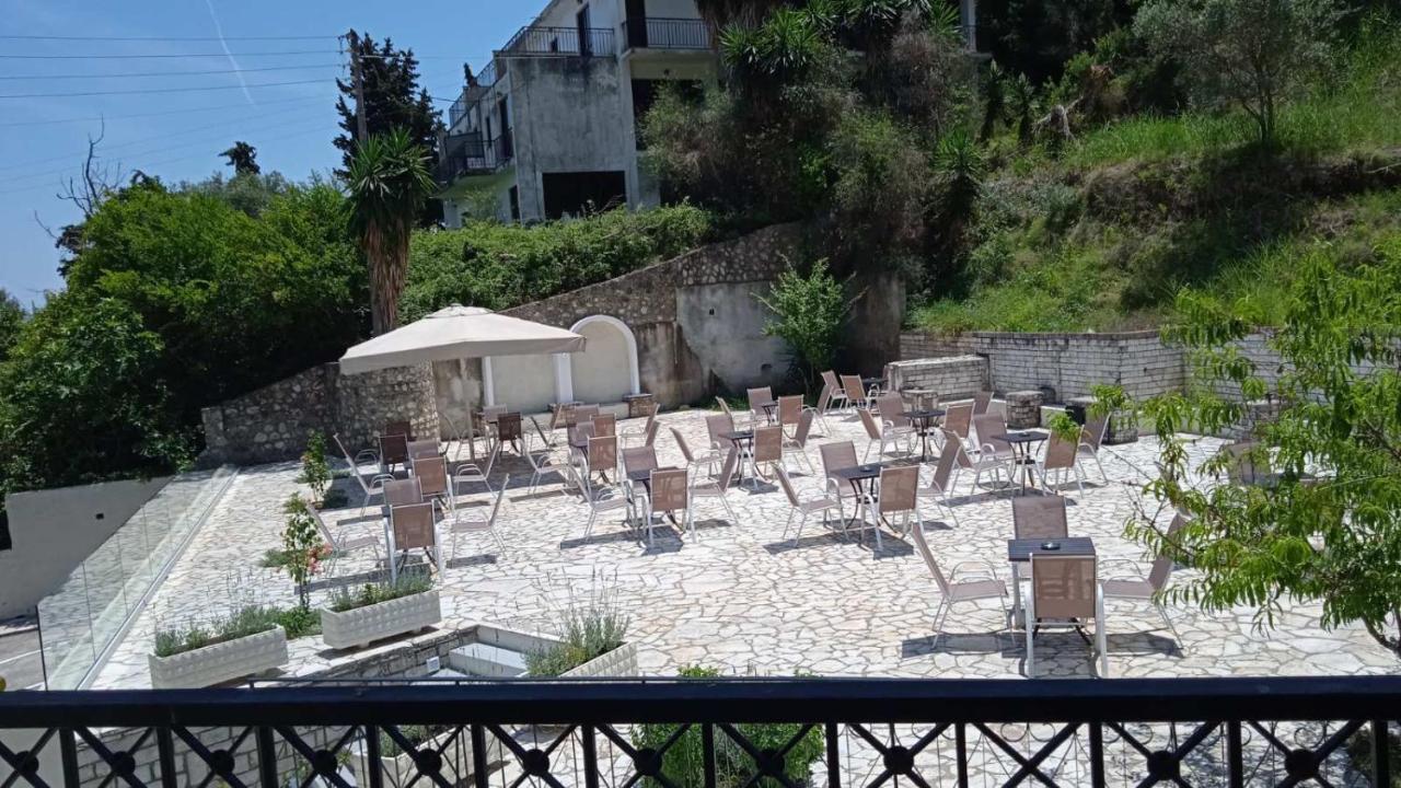 Lithino Apartments - 5Min From The Beach Agios Ioannis Peristeron  Exterior photo